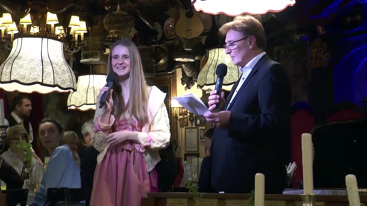 SEINE MAJESTÄT - DER SPARGEL – HÄLT WIEDER HOF IM MARCHFELDERHOF!