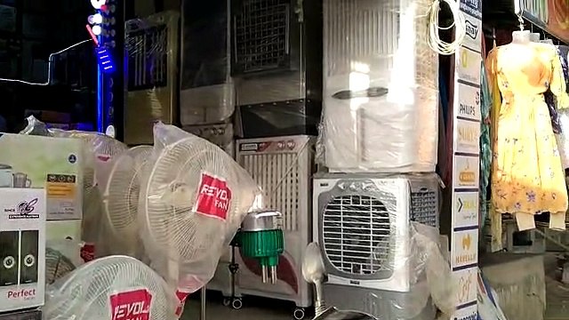 गर्मी ने दिखाए तेवर, बाजार में कूलर, फ्रिज, एसी एवं पंखों की बढ़ी मांग