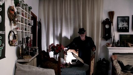 L'UOMO  CHE NON SOPRAVVISSE AL VIRUS / THE MAN WHO DID NOT SURVIVE THE VIRUS