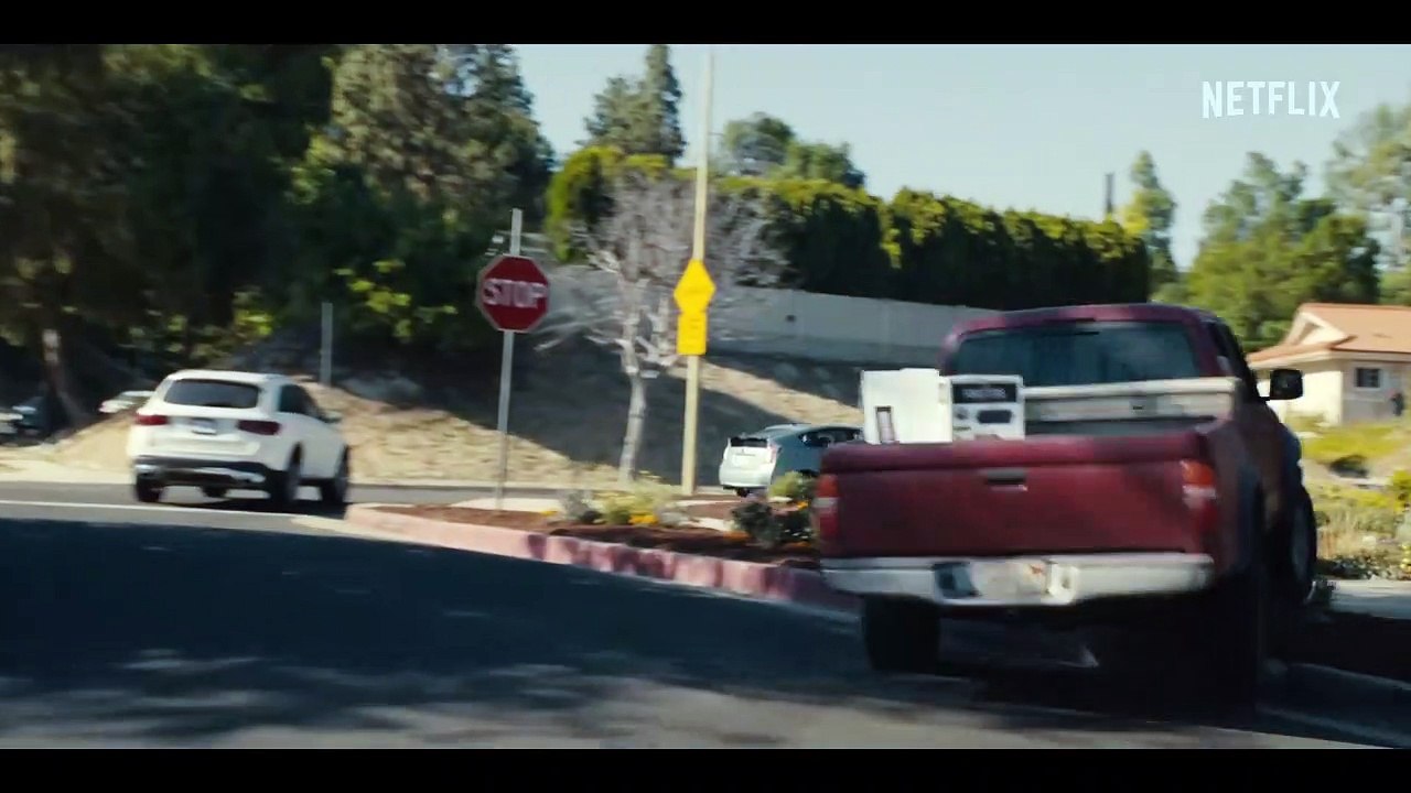 BEEF | Official Trailer | Netflix
