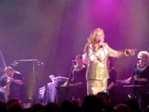 Sylvie Vartan Lyon Je Pense encore à Toi 8 Mars