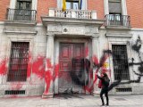 Terroristas climáticas vandalizan la fachada del Ministerio de Justicia y lo suben a redes