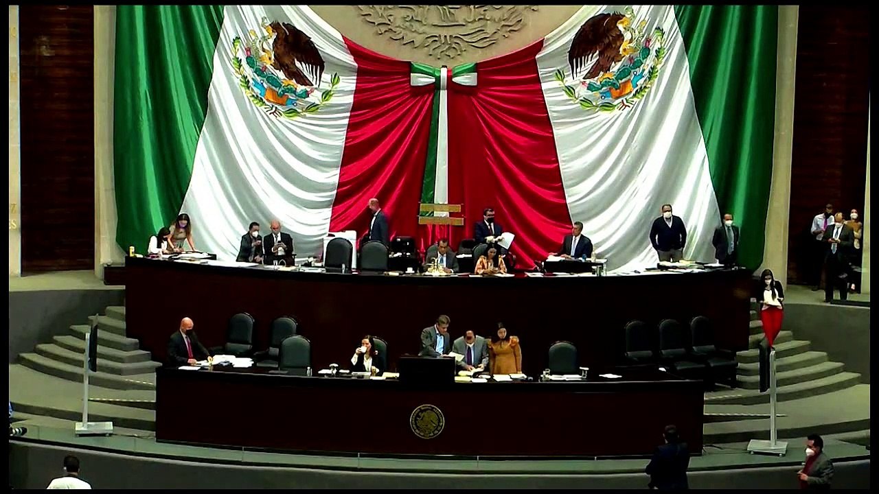 ¡VEAN! ¡morena pisotea al pan por decirsandeces para defender al INE!