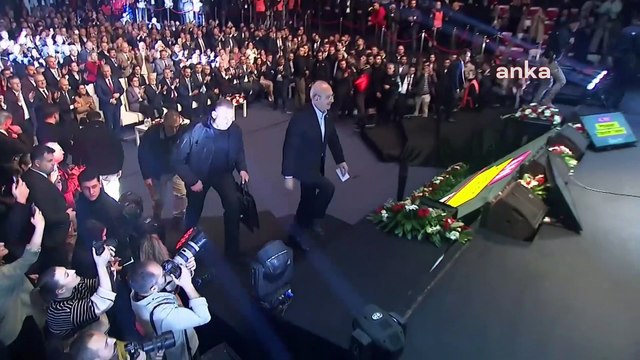 Kılıçdaroğlu: Baharı getirecek olan sizlersiniz gençler; sakın ola ki 'bu pazar işim vardı' demeyin, 14 Mayıs'ta 'tatile gideceğim' demeyin