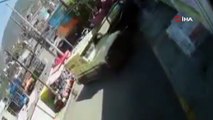 El freni çekilmeyen minibüs sokak satıcısını ezerek ölümüne sebep oldu!