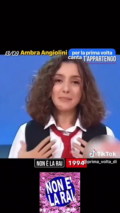Ambra Angiolini canta T'appartengo