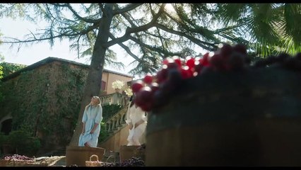 Mafia Mamma Movie Clip - The Invisible Family