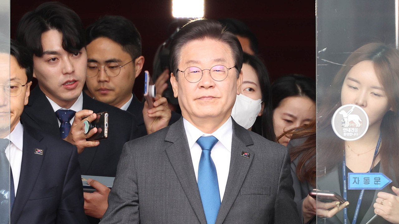 '선거법 위반' 이재명 4번째 공판 출석…유동규와 다시 대면 / YTN