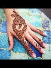 Elegant Simple Mehndi Design ✋