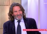 « Peut-être que j'aime bien me faire gronder par vous » : Frédéric Beigbeder clash Anne Elisabeth Lemoine dans C A Vous (VIDEO)