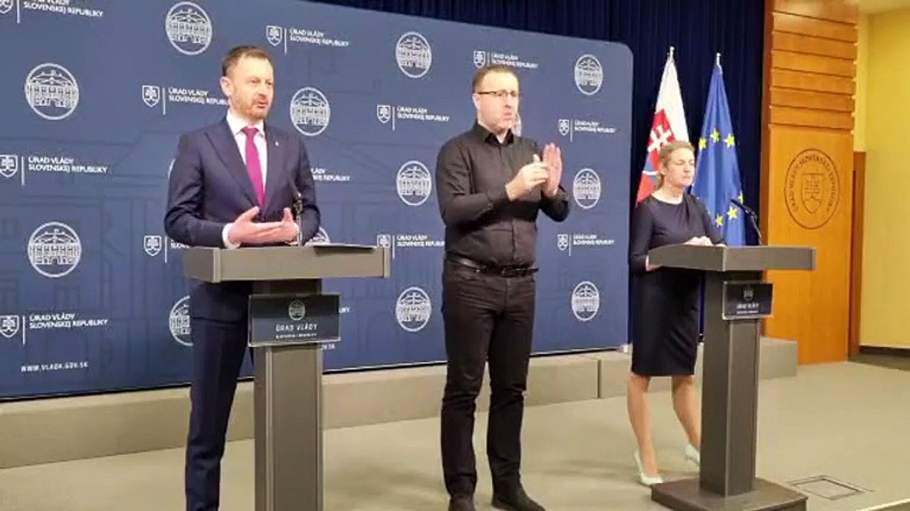 ZÁZNAM: Vláda: Schválila novelu zákona o RTVS, príjem by mal byť 0,15 percenta z HDP