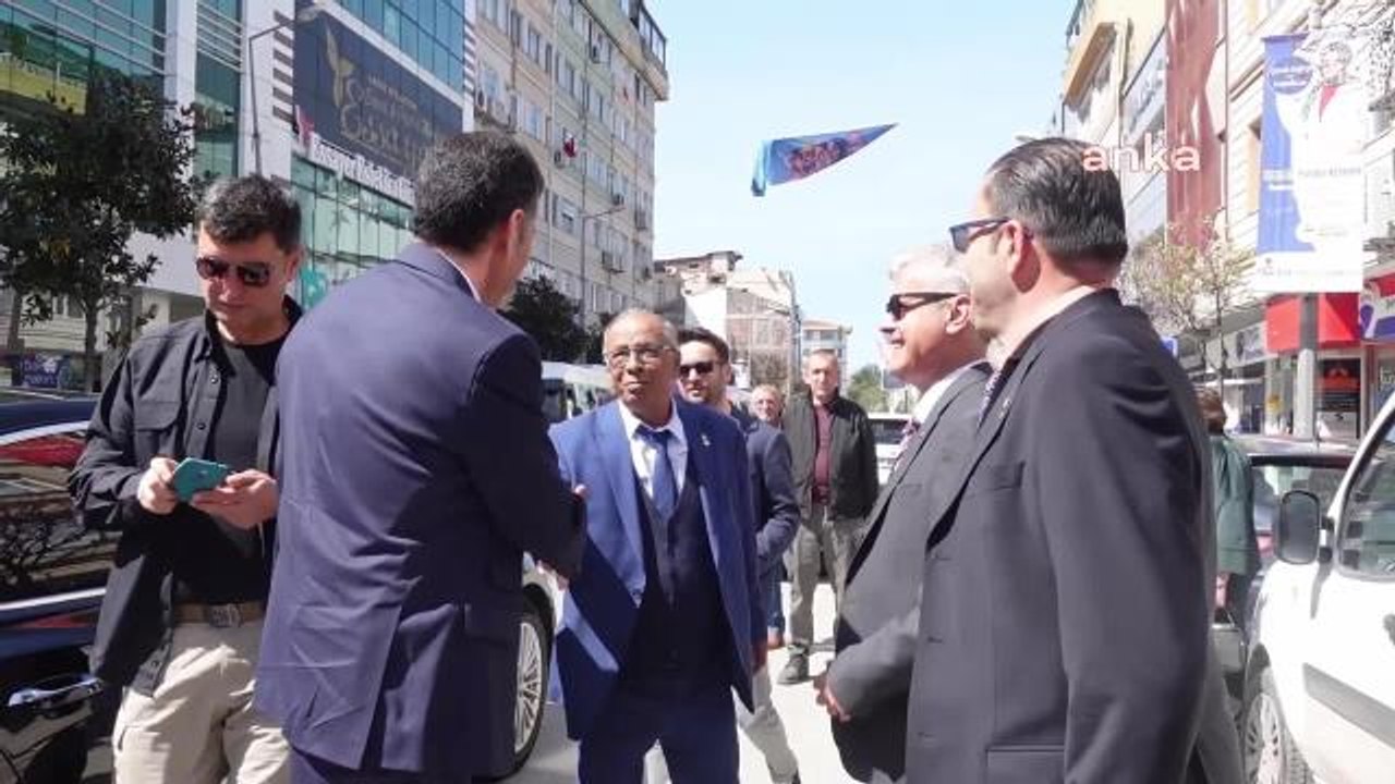 Sinan Oğan, Yalova'da Esnafı Ziyaret Etti: "İnşallah 15 Mayıs Sabahı Daha Güzel Bir Türkiye'ye Uyanacağız"