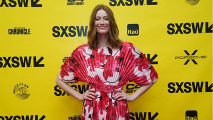 Voici - Evil Dead Rise : qui est Alyssa Sutherland, qui interprète Ellie dans le film d'horreur ?