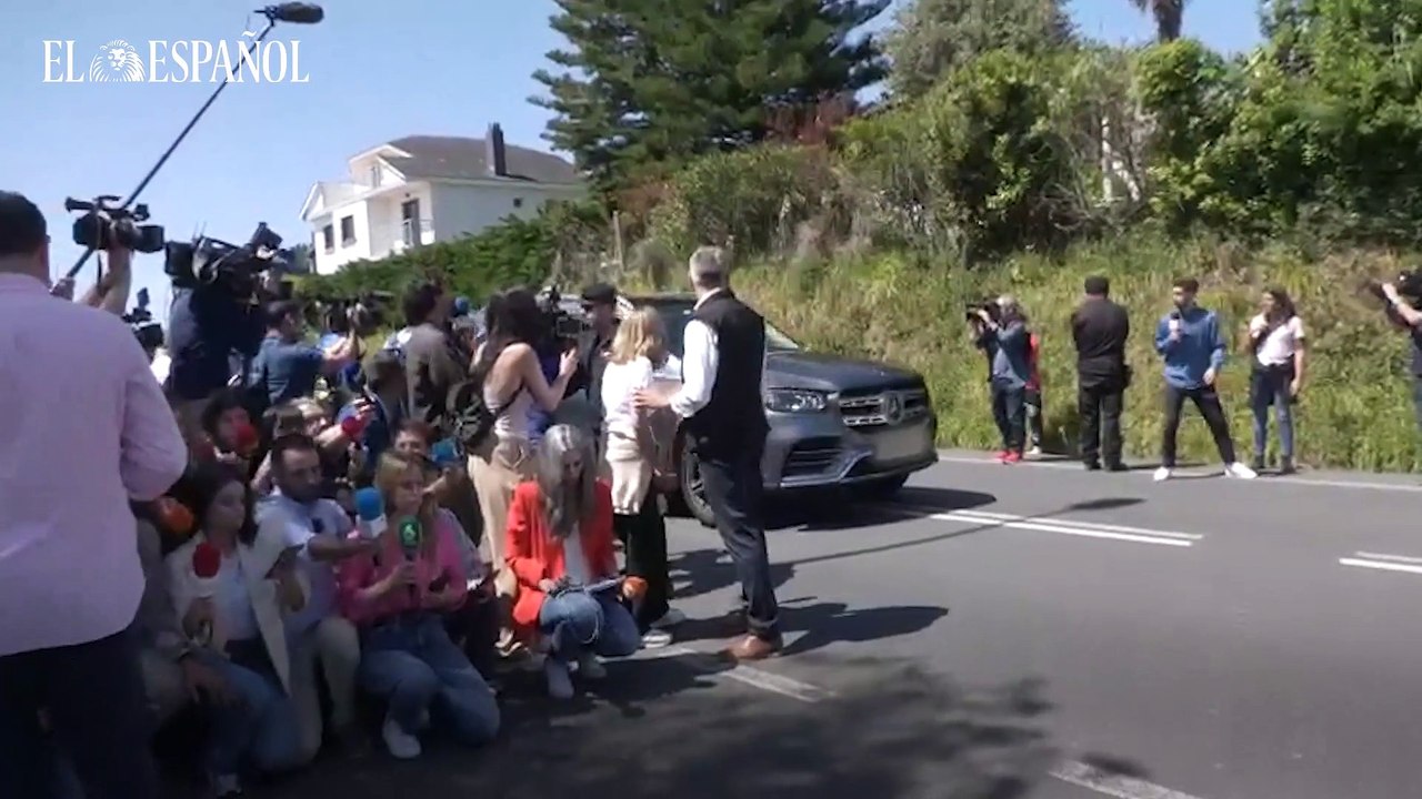 Juan Carlos I aterriza en Vigo y se instala en Sanxenxo para acudir a las regatas