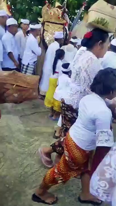 Beautiful Bali people 2