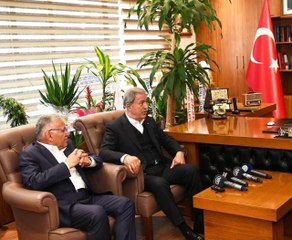 Bakan Akar: "Bölgede Türkiye'nin yer almadığı hiçbir denklem çözüme ulaşmaz"