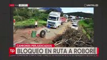 Bloqueo en Roboré perjudica el tránsito de vehículos de pasajeros y carga