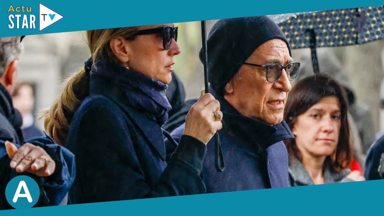 Obsèques d'Hervé Temime : Richard Berry digne et soutenu par sa femme Pascale
