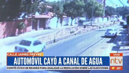 Un vehículo cae a una torrentera, el conductor salió ileso