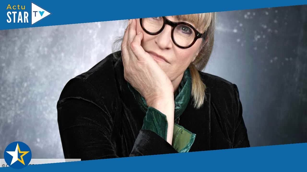 « Je fais ça par amour » : Christine Bravo fait son retour dans Sous les jupons de l'Histoire