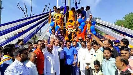 अंबेडकर को किया नमन, वाहन रैली और शोभायात्रा निकाली