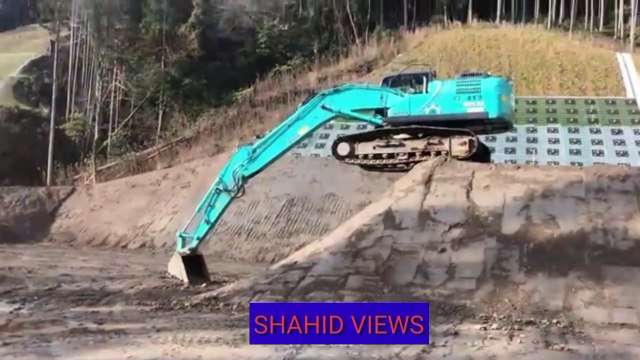 Wheel Loaders, Heavy Transports, Excavators And Construction Sites