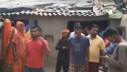 Tải video: पीलीभीत:संदिग्ध परिस्तिथियों में महिला का फांसी के फंदे पर लटका मिला शव,परिजनों का हत्या का आरोप