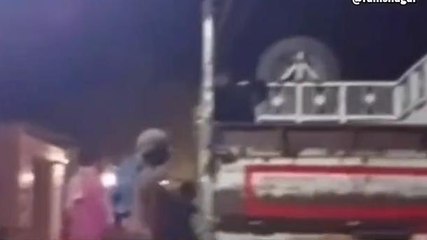 महराजगंज: भारत-नेपाल के बीच सामान की तस्करी का अड्डा बना झिंगटी कुटी, देखें पब्लिक वाईब की पड़ताल