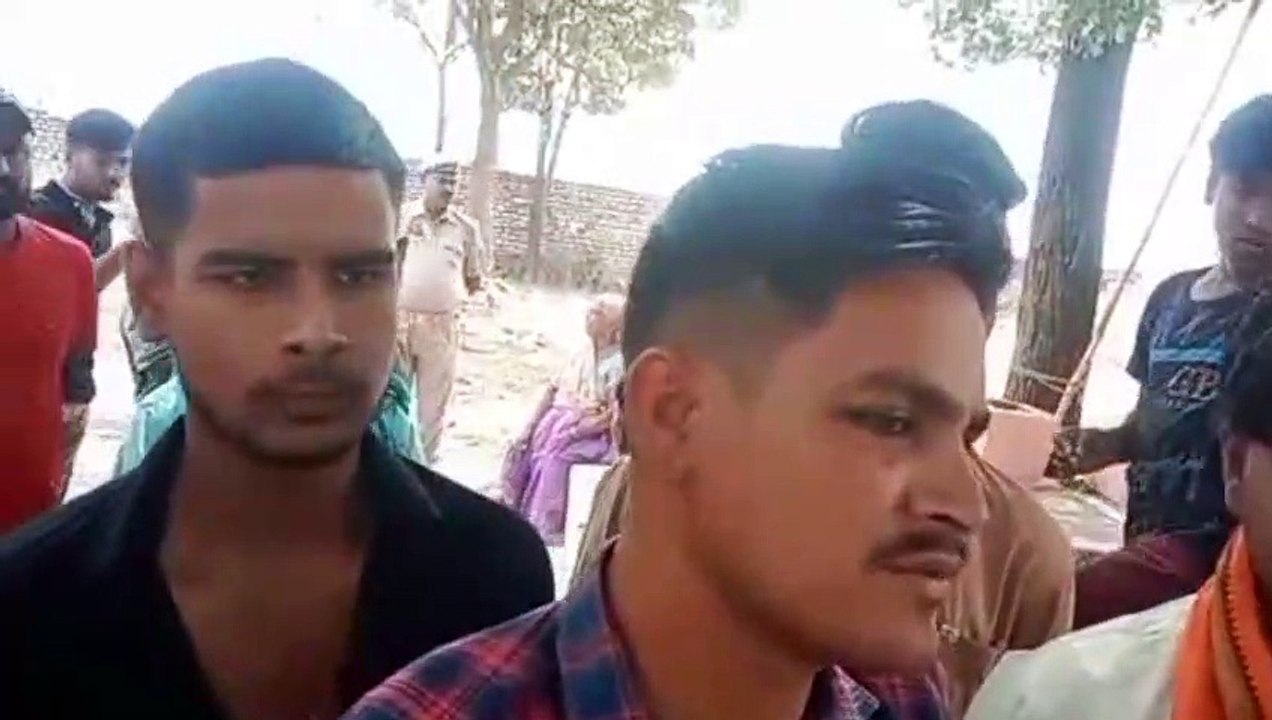 Chitrakoot news video: अराजक तत्वों द्वारा मंदिर में तोड़फोड़,मंदिर से मूर्ति लेकर फरार