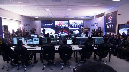 Bakan Akar: Uzayda güçlü olmamız lazım