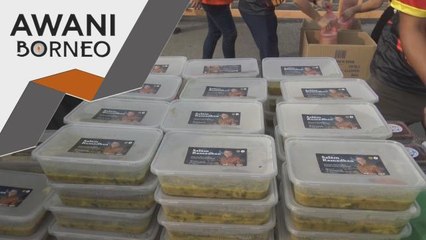 Belia Saberkas pelbagai kaum agih bubur lambuk dan kurma