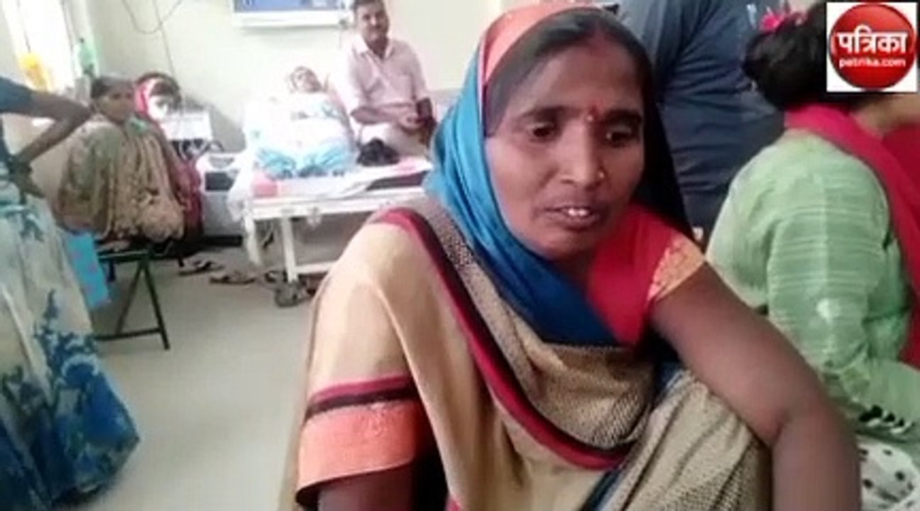 Unnao: सांप ने महिला को काटा तो पति बोरी में भर...