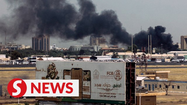 Sudan paramilitaries say they have seized presidential palace in apparent coup bid