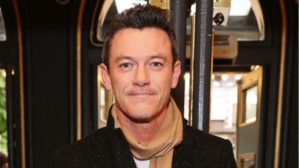 Luke Evans, Ancien Témoin de Jéhovah, Raconte Comment cette Expérience a Façonné sa Carrière d'Acteur 🎬