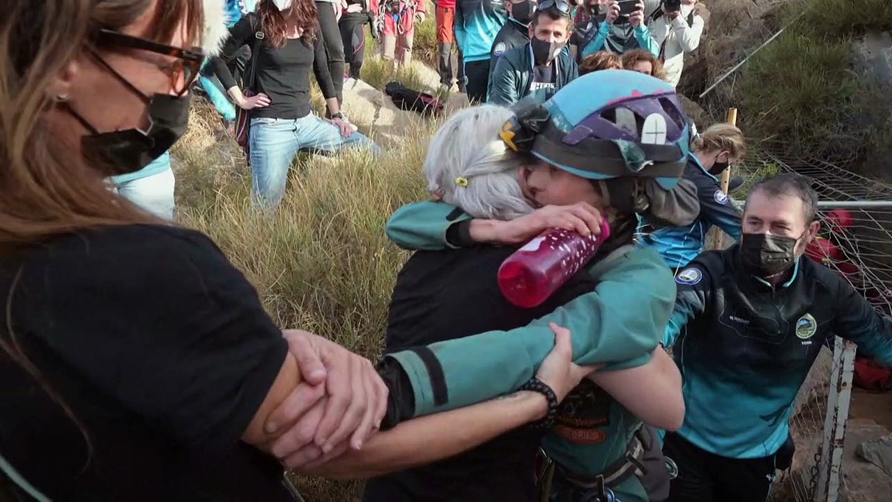 500 Tage komplette Isolation: Spanierin beendet Höhlen-Experiment