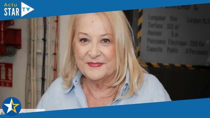 Josiane Balasko : ce terrible secret découvert à la mort de son père