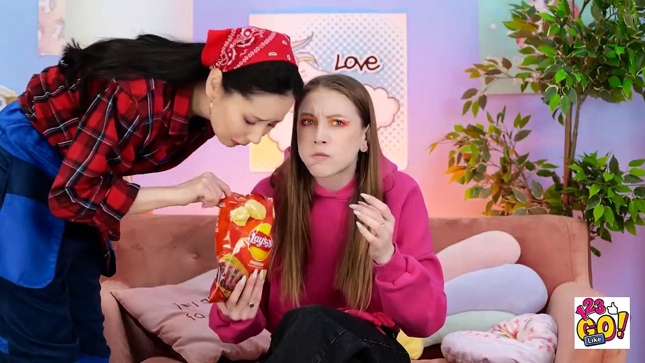 PINK VS BLACK FOOD CHALLENGE - Eating One Color Of Food With Wednesday Addams VS Enid By 123 GO Like!