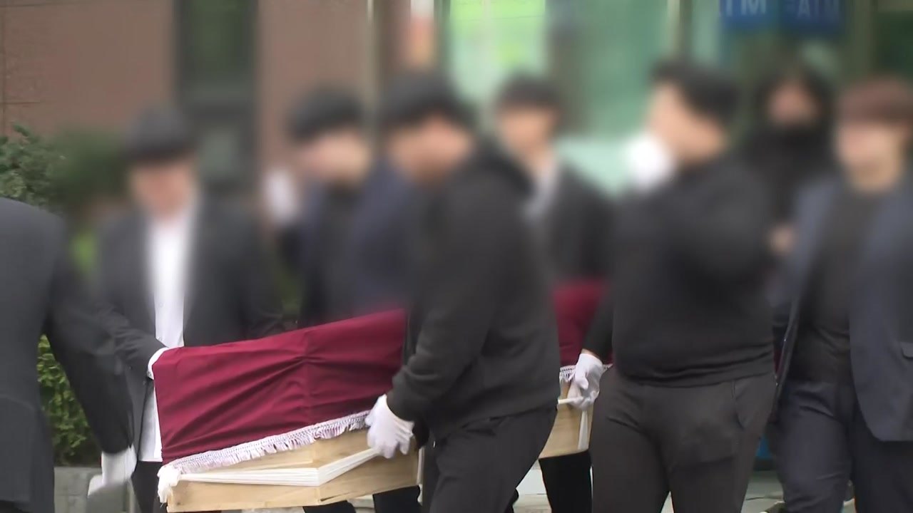 '건축왕' 전세사기 피해자 발인..."벌써 두 번째" / YTN