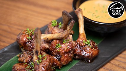 Chicken lollies
