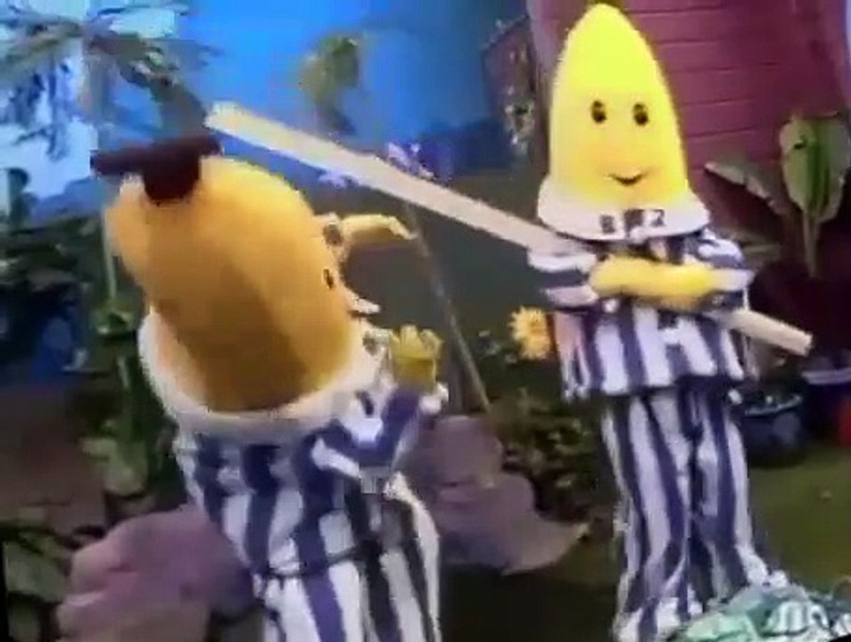 Bananas in Pyjamas E059 - Wash Day