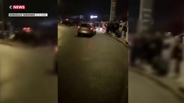 Bordeaux : une voiture fonce dans une foule lors d'une course sauvage, au moins sept blessés dont deux graves