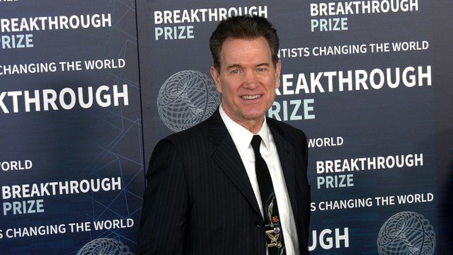 Chris Isaak 2023 Breakthrough Prize Awards Ceremony Red Carpet