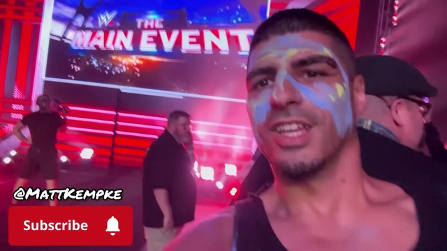 Bobby Lashley vs Seth Rollins Full Match - WWE Live Event