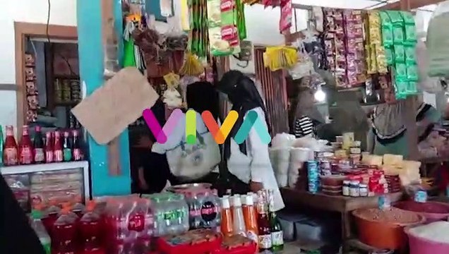 Bupati Sula Maluku Utara Ditagih Hutang saat Kunjungan Kerja