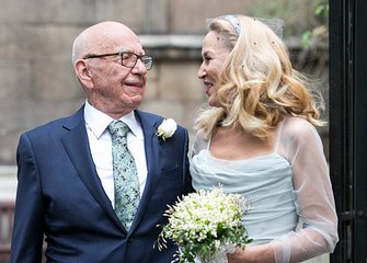 Jerry Hall “Banned” From Helping 'Succession' Writers In Murdoch Divorce