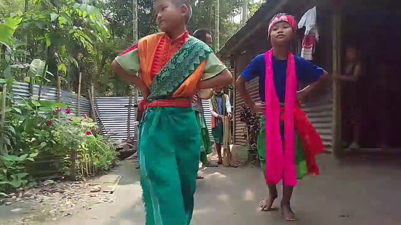Boro Bwisagw official Dance.