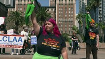 États-Unis: des partisans du droit à l'avortement manifestent à Los Angeles