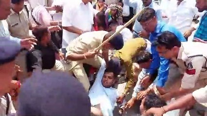 AAP: देंखे कैसे आप कार्यकर्ताओं को लेकर गई पुलिस