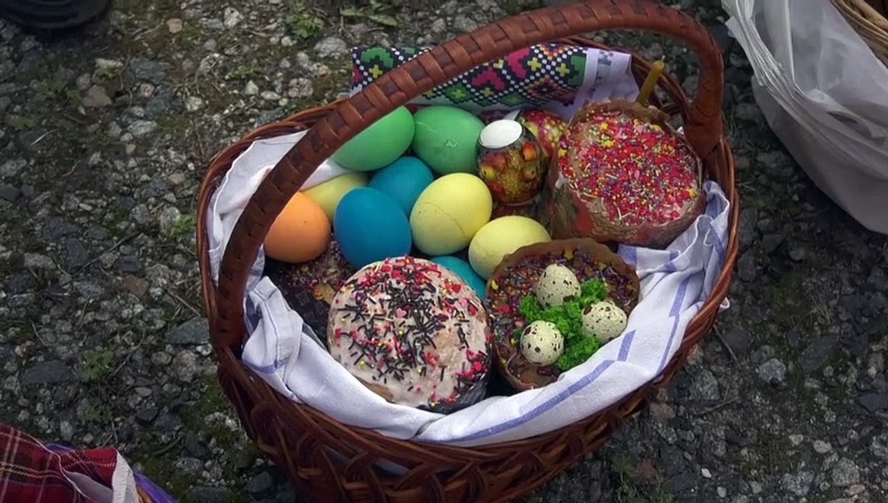 Orthodoxes Ostern: Ukrainer beten für 'Frieden und Sieg'