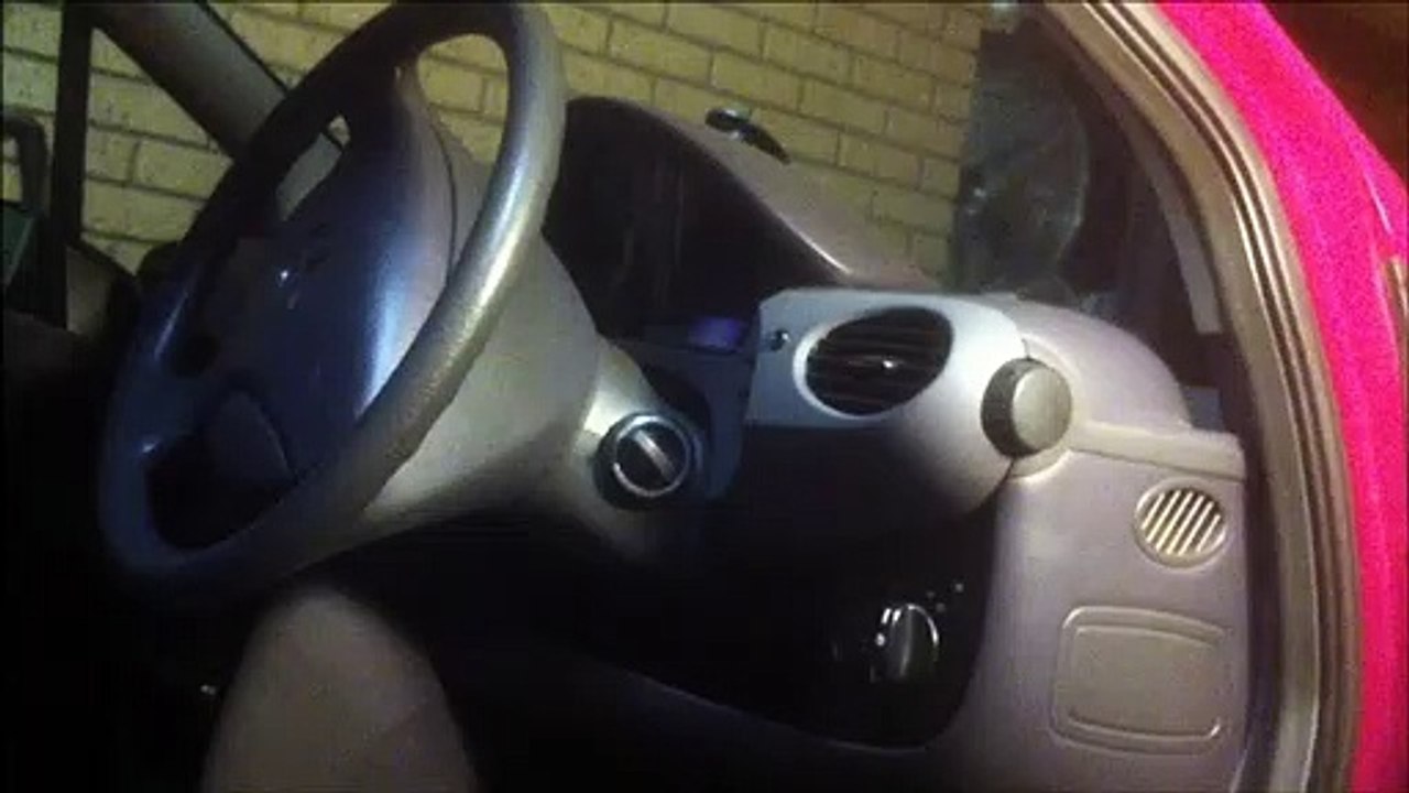 Where to Find Fuses for Lighting on a Mercedes-Benz A160
